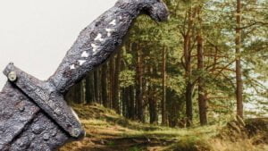 Un pugnale romano del 15 a.C. trovato con il metal detector